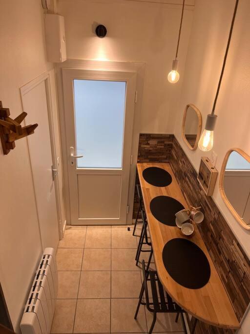 Studio Duplex Hypercentre Au Calme Avec Parking 枫丹白露 外观 照片